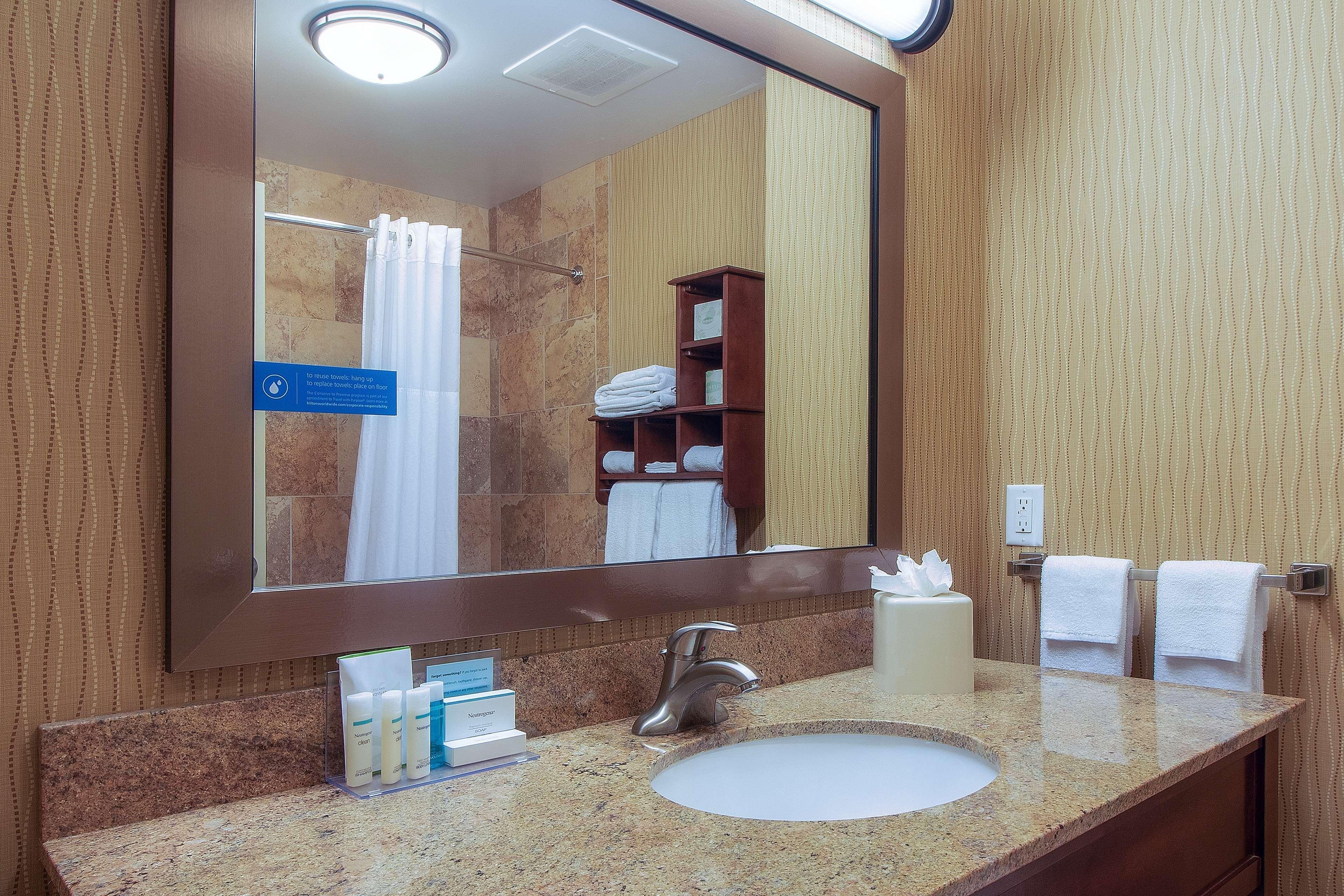 Hampton Inn Oxford/Miami University Area Exterior foto